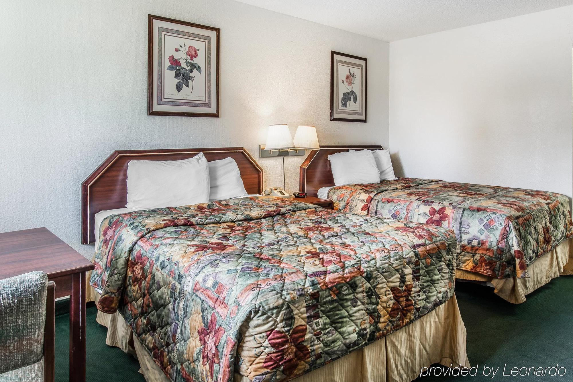 Econo Lodge & Suites 스포캔 외부 사진