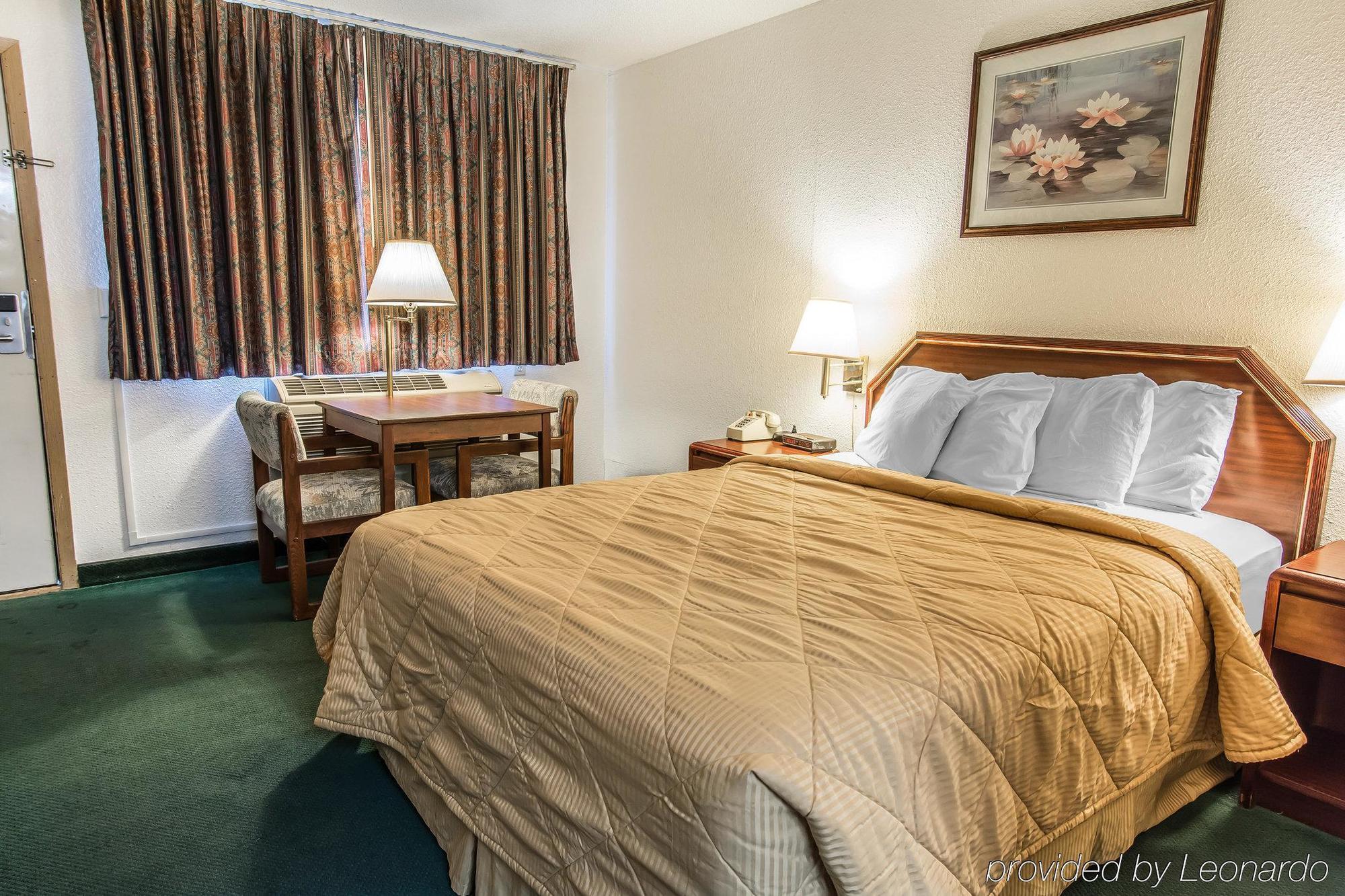 Econo Lodge & Suites 스포캔 외부 사진