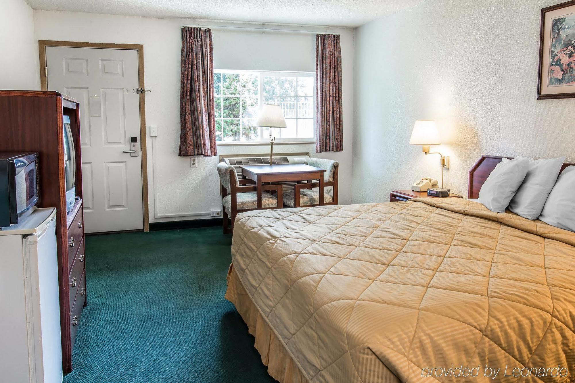Econo Lodge & Suites 스포캔 외부 사진