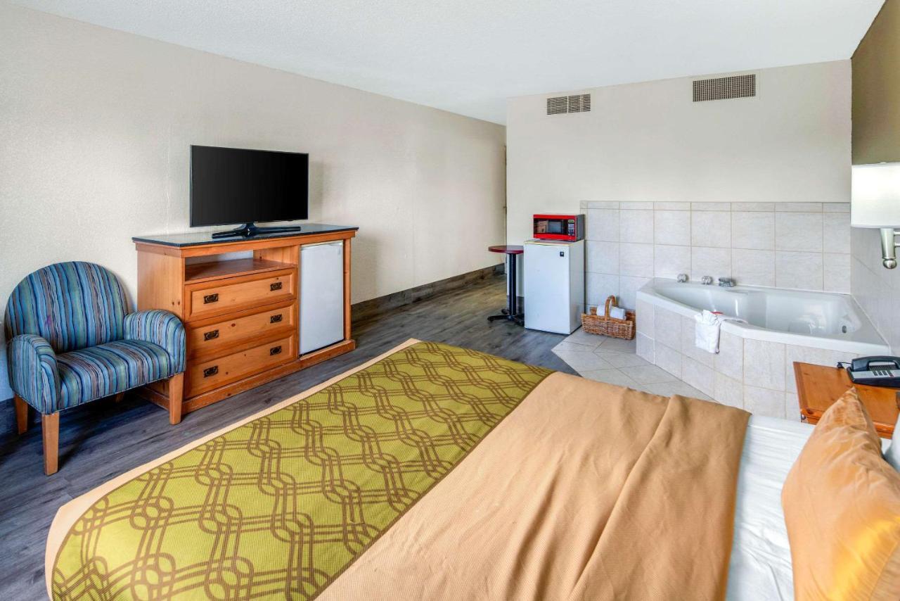 Econo Lodge & Suites 스포캔 외부 사진