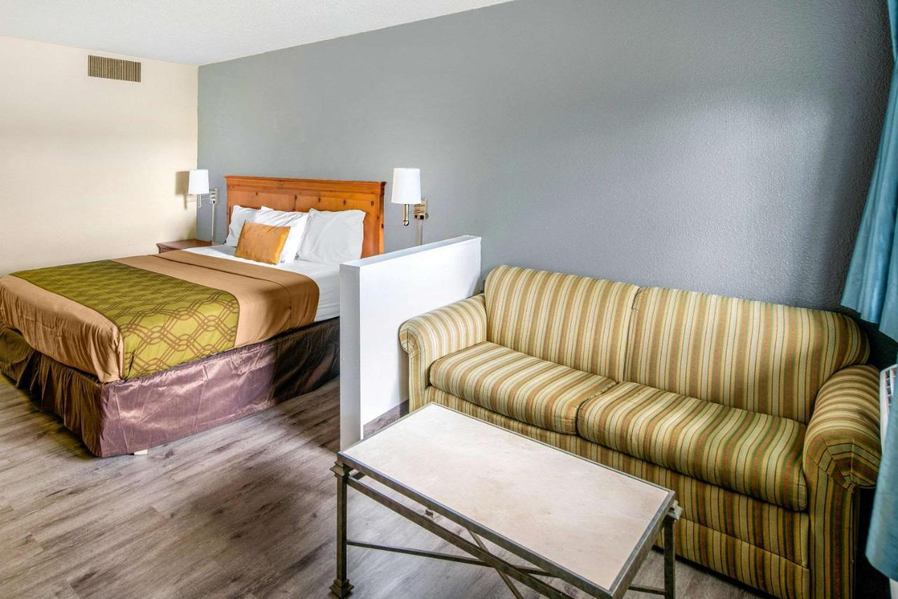 Econo Lodge & Suites 스포캔 외부 사진